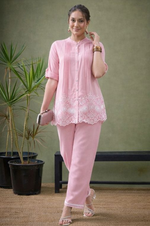 New✨✨ Refresh your work wardrobe with beautiful colours co-ord Set ! This cordset cotton 60*60 ensemble is designed for comfort and style, perfect for your busy days.