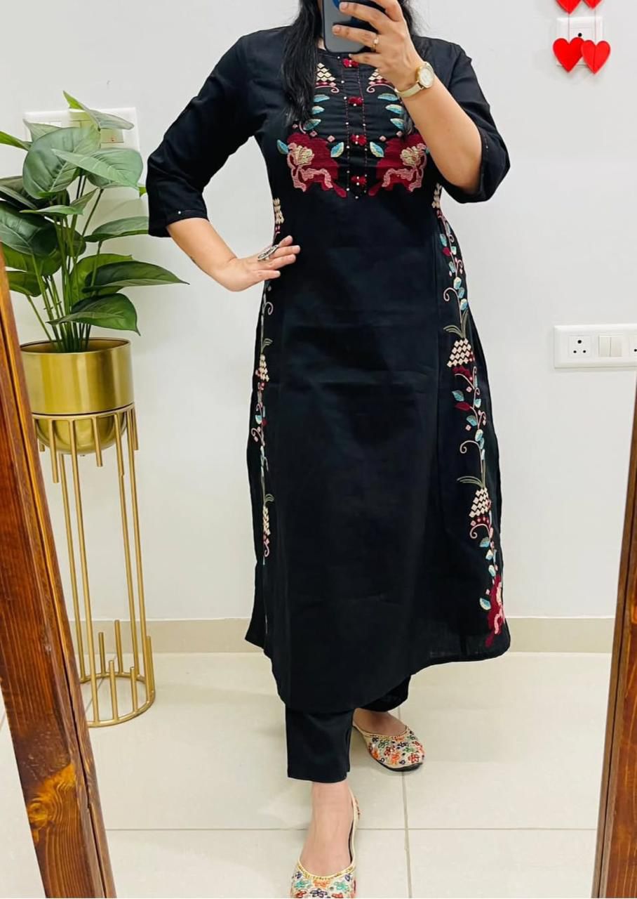 This Festive season We have launch A beautiful kurti sets