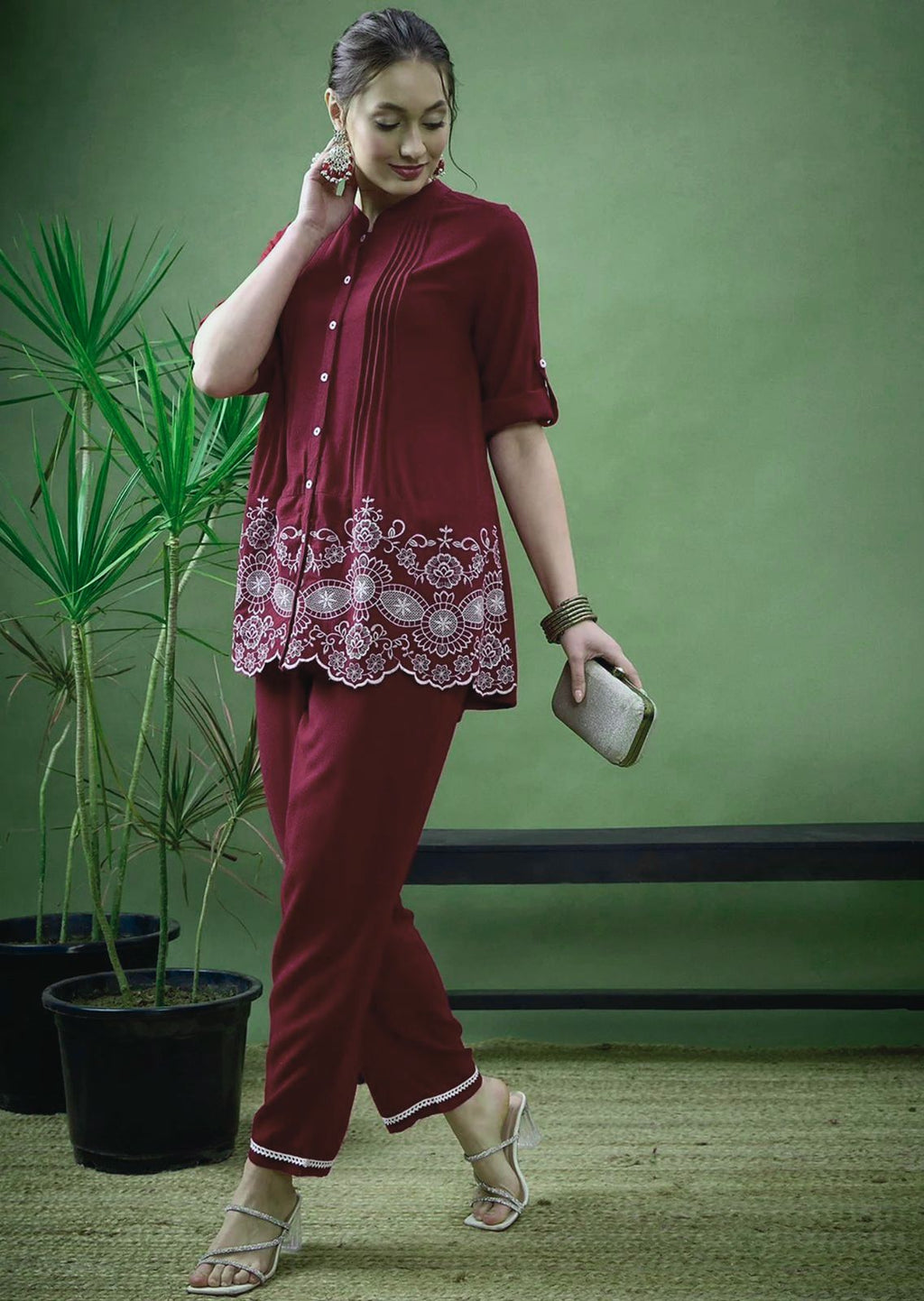 New✨✨ Refresh your work wardrobe with beautiful colours co-ord Set ! This cordset cotton 60*60 ensemble is designed for comfort and style, perfect for your busy days.
